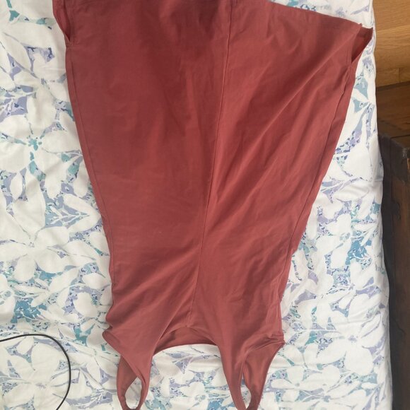 Nike Womens Bliss Luxe Exercise Tennis Dress w/ Built-in Bra/Shorts XS Pink - Picture 6 of 7